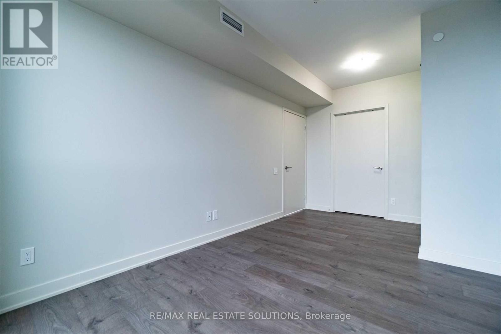 2308 - 2 Sonic Way, Toronto, Ontario M3C 0P2 - Photo 16 - C12534472