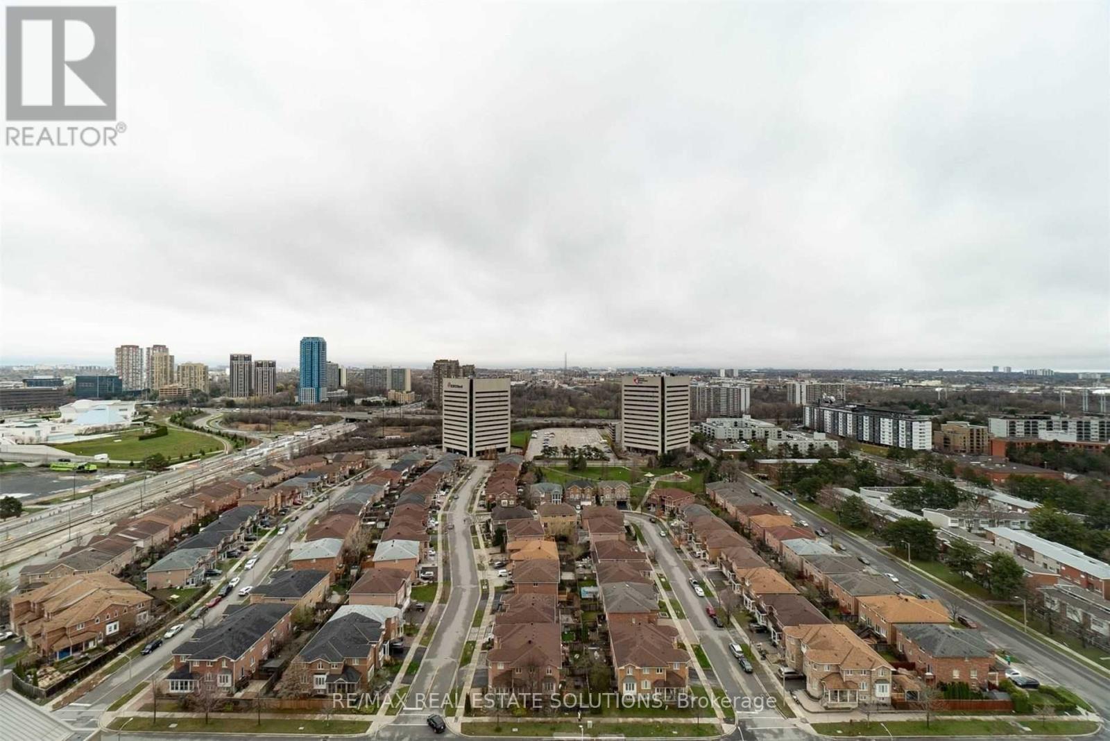 2308 - 2 Sonic Way, Toronto, Ontario M3C 0P2 - Photo 2 - C12534472