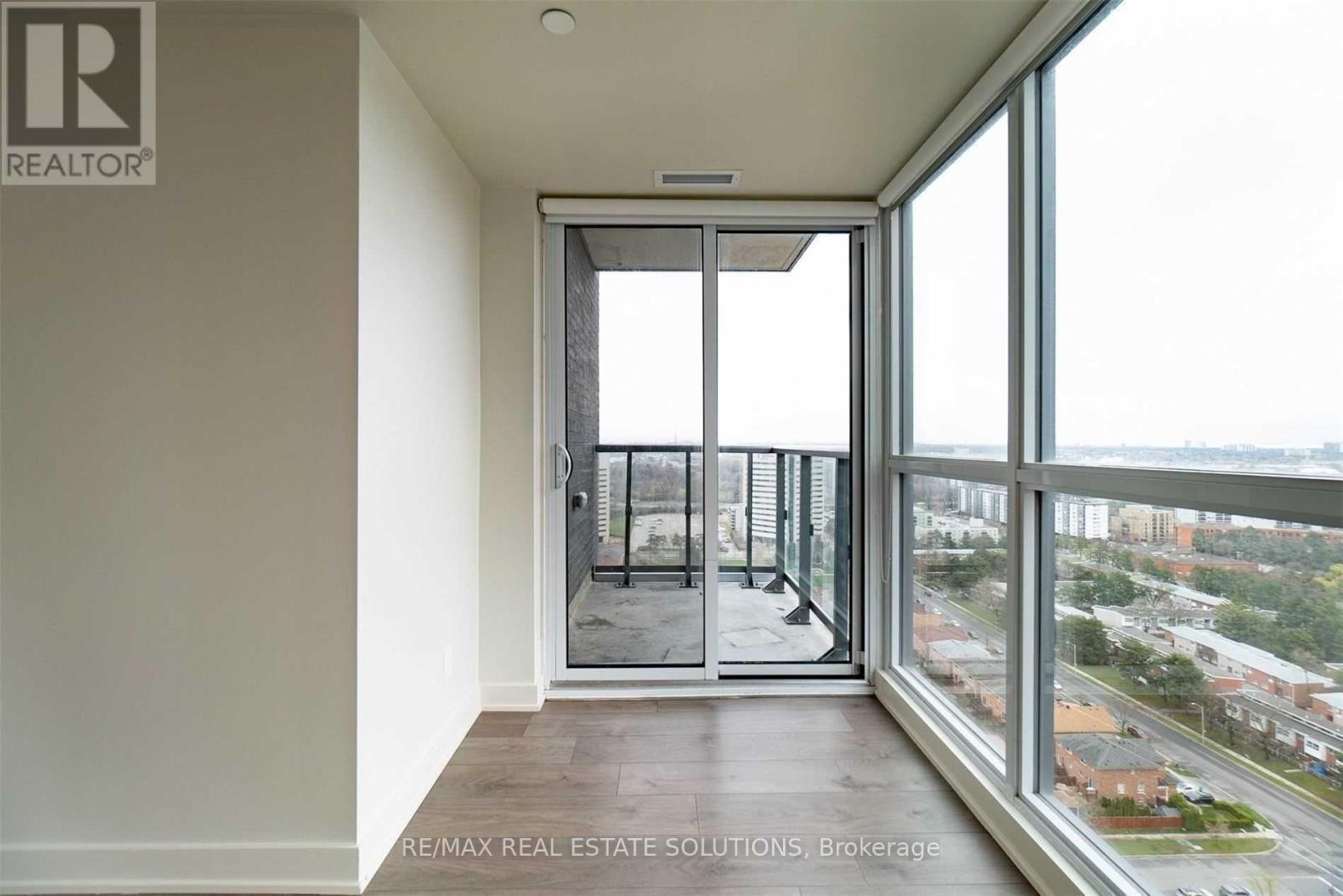 2308 - 2 Sonic Way, Toronto, Ontario M3C 0P2 - Photo 23 - C12534472