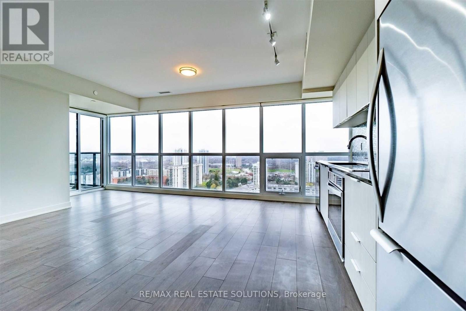 2308 - 2 Sonic Way, Toronto, Ontario M3C 0P2 - Photo 6 - C12534472