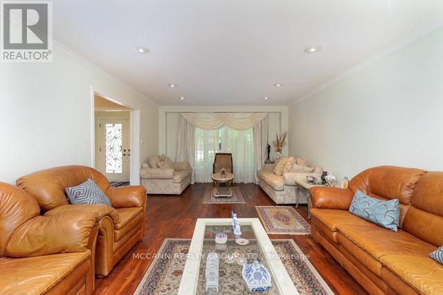 150 Banbury Road, Toronto, Ontario  M3B 2L8 - Photo 4 - C12534522