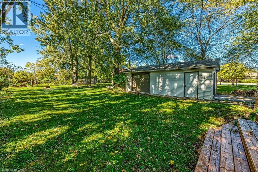 1032 Pine Street, Dunnville, Ontario  N1A 2M9 - Photo 35 - 40773649