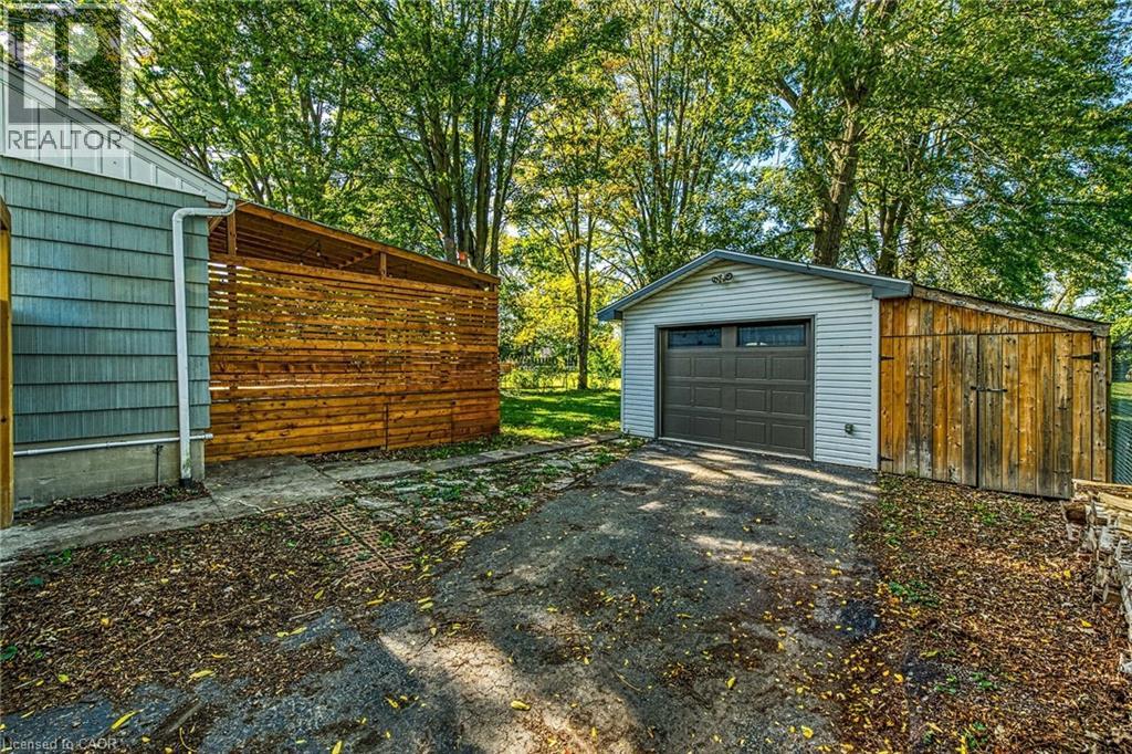 1032 Pine Street, Dunnville, Ontario  N1A 2M9 - Photo 40 - 40773649