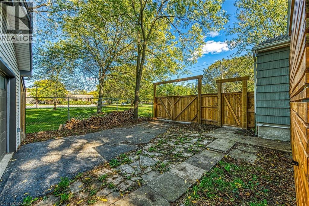 1032 Pine Street, Dunnville, Ontario  N1A 2M9 - Photo 41 - 40773649