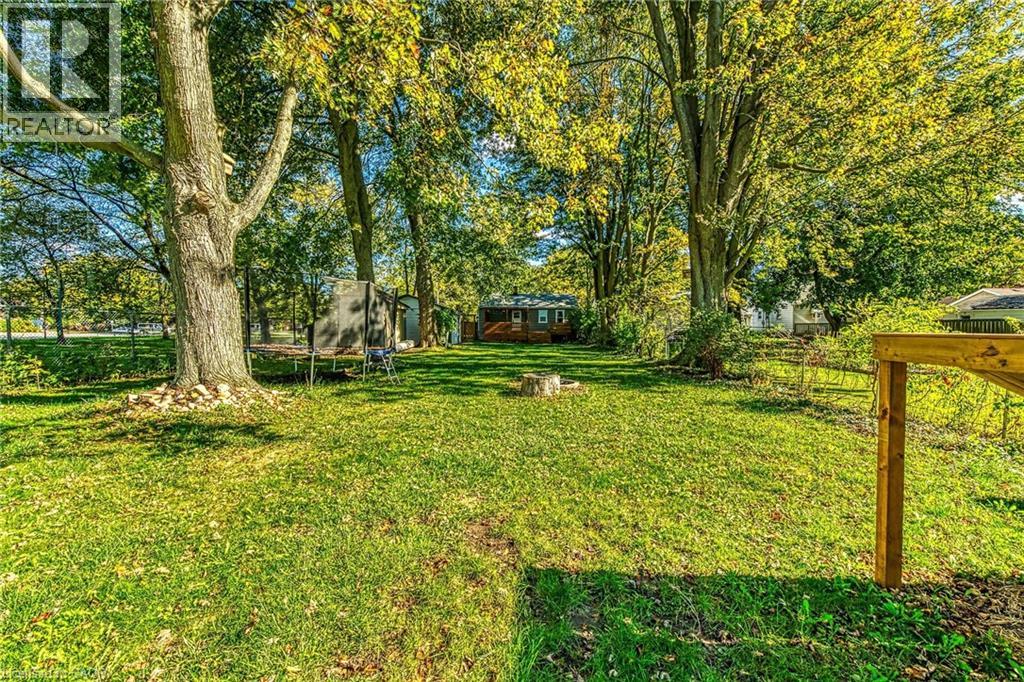 1032 Pine Street, Dunnville, Ontario  N1A 2M9 - Photo 33 - 40773649