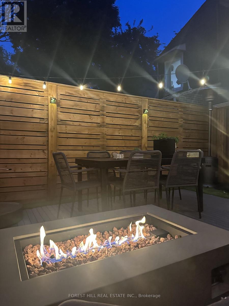 698 Adelaide Street, Toronto, Ontario  M6J 1B1 - Photo 39 - C12534242