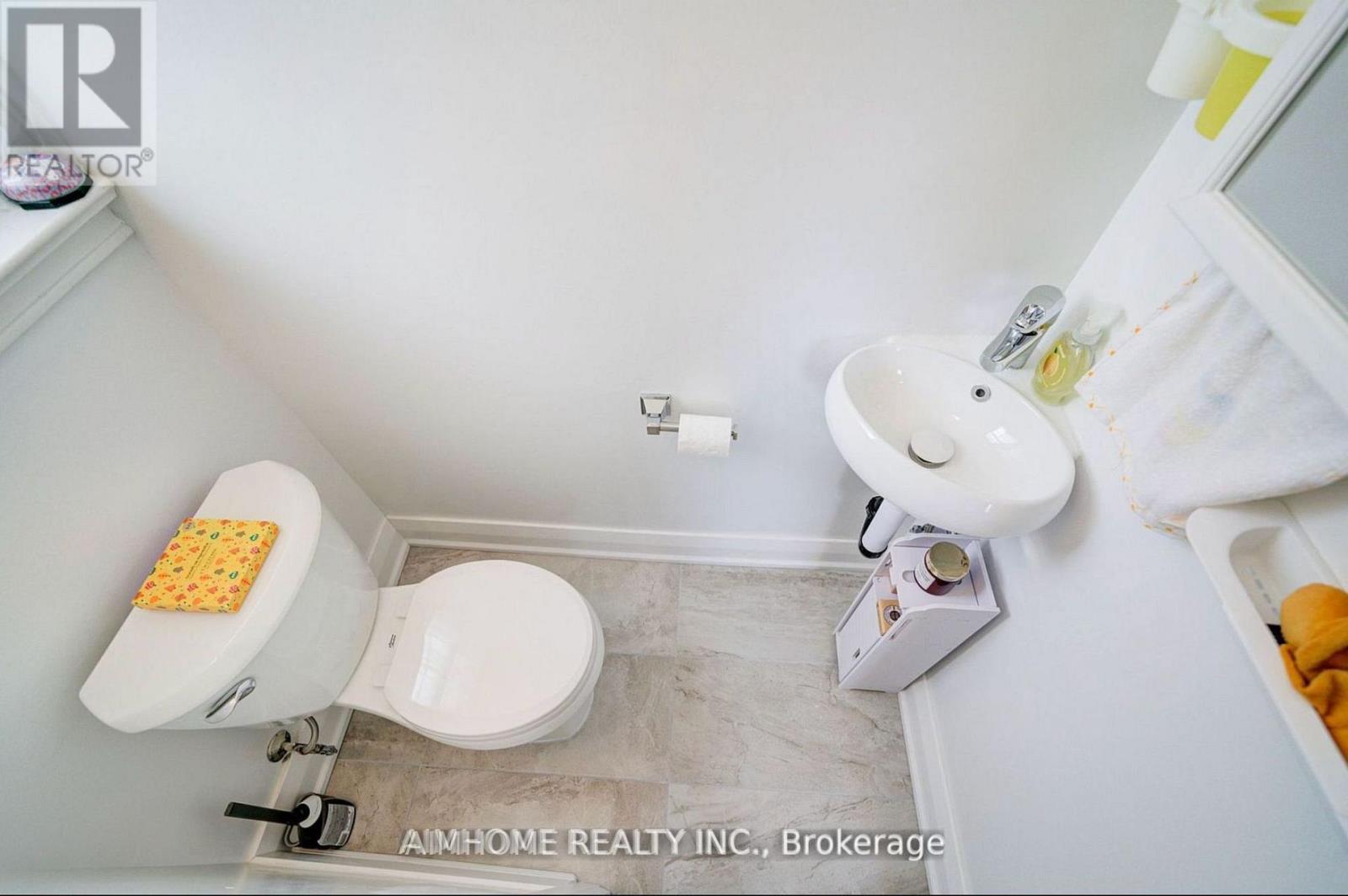 Upper Floor - 221 St Lawrence Street, Whitby, Ontario  L1N 1G9 - Photo 24 - E12534362