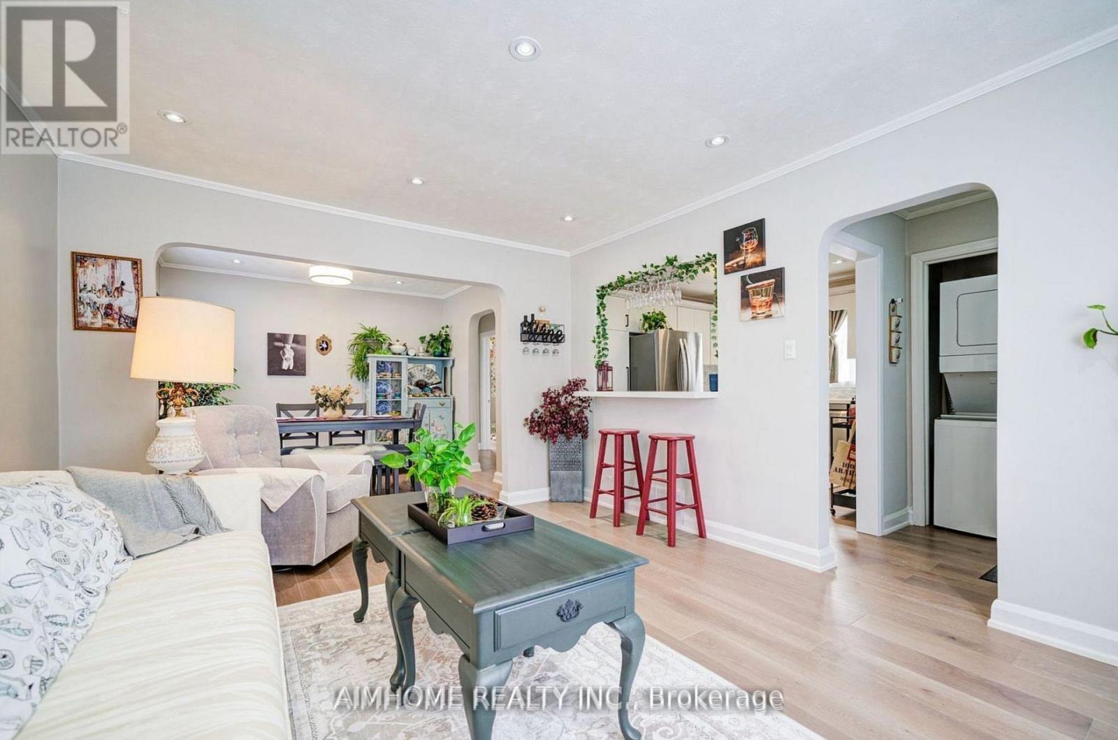 Upper Floor - 221 St Lawrence Street, Whitby, Ontario  L1N 1G9 - Photo 7 - E12534362