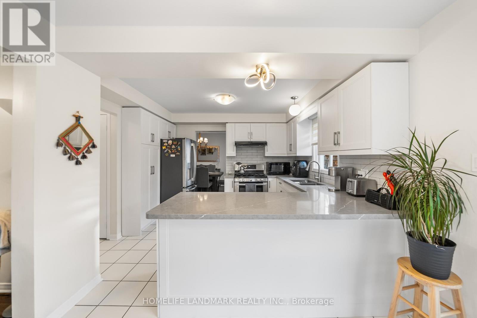 200 Fallingbrook Street, Whitby, Ontario  L1R 2B1 - Photo 15 - E12534378