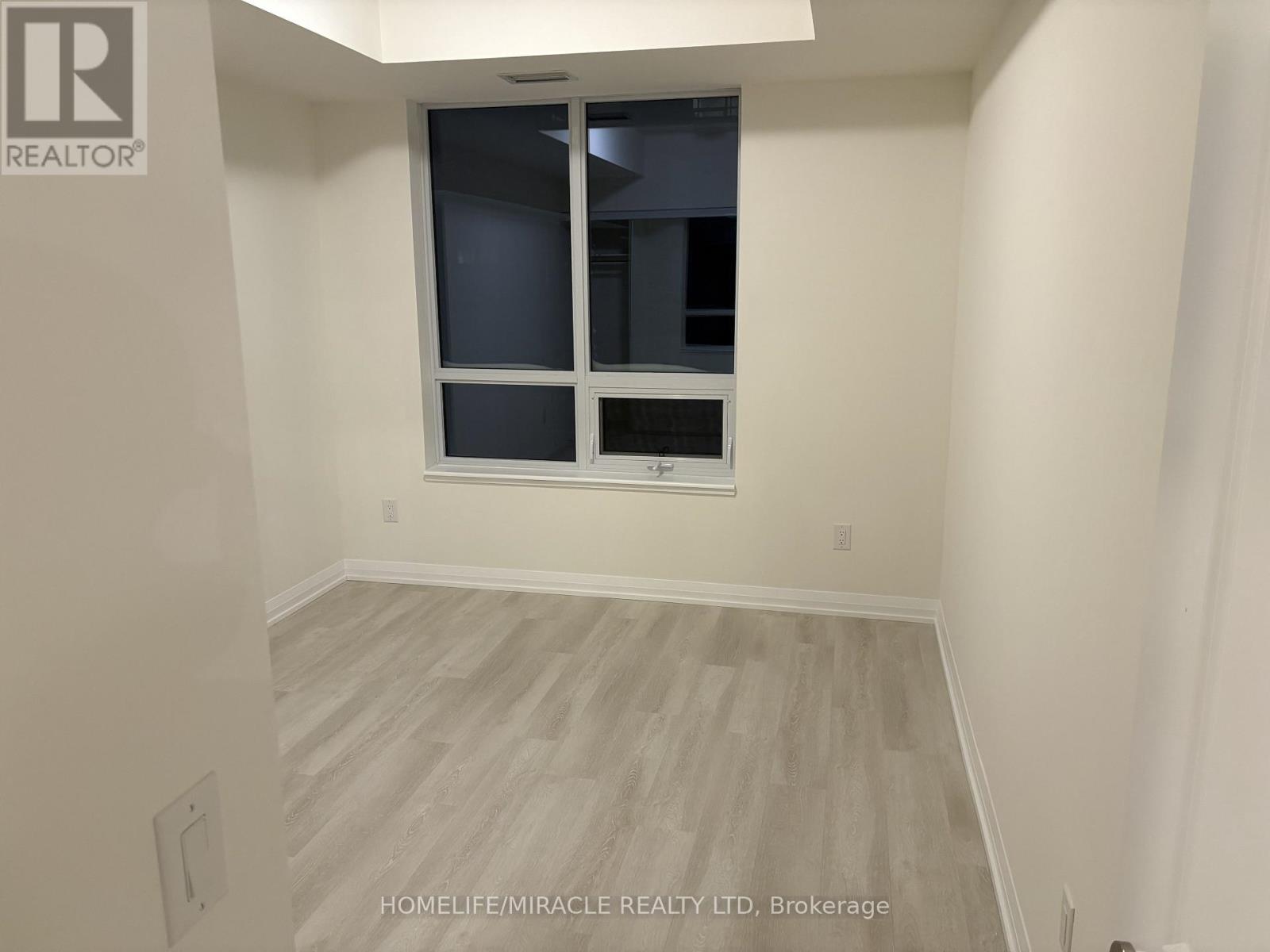 704 - 3260 Sheppard Avenue E, Toronto, Ontario  M1T 3K3 - Photo 8 - E12534424