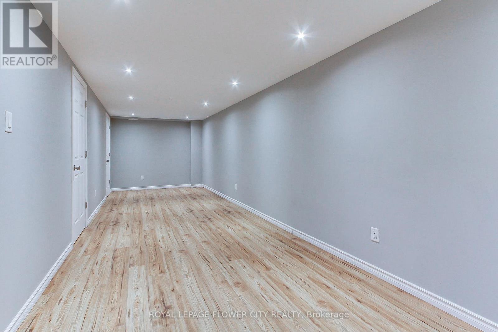 21 Brisbourne Grove, Toronto, Ontario  M1B 1P2 - Photo 31 - E12534470