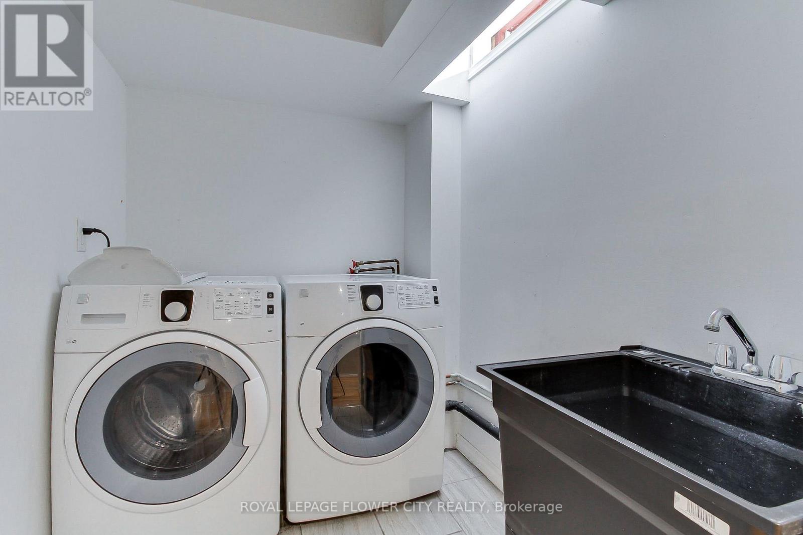 21 Brisbourne Grove, Toronto, Ontario  M1B 1P2 - Photo 33 - E12534470