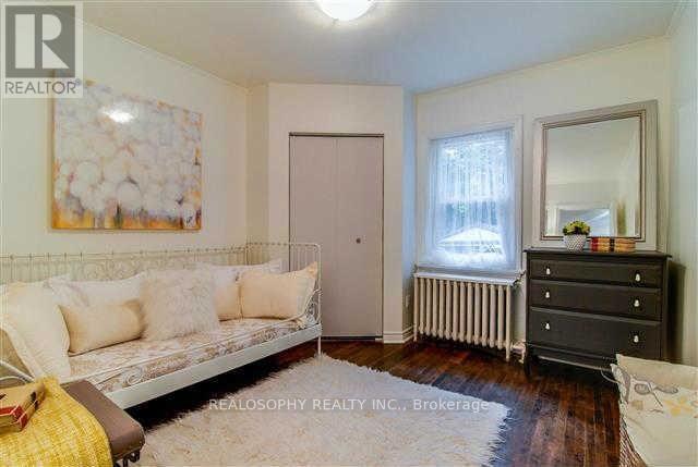 Upper - 827 Kingston Road, Toronto, Ontario  M4E 1R9 - Photo 7 - E12534546