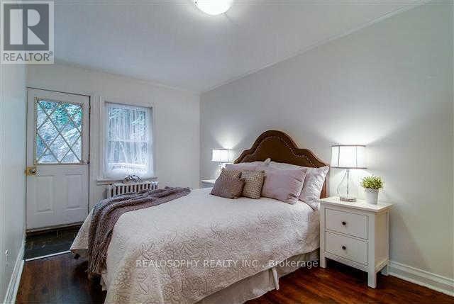 Upper - 827 Kingston Road, Toronto, Ontario  M4E 1R9 - Photo 8 - E12534546