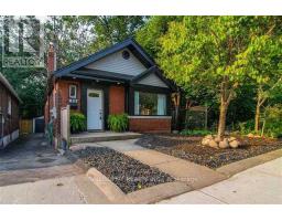 UPPER - 827 KINGSTON ROAD, Toronto, Ontario