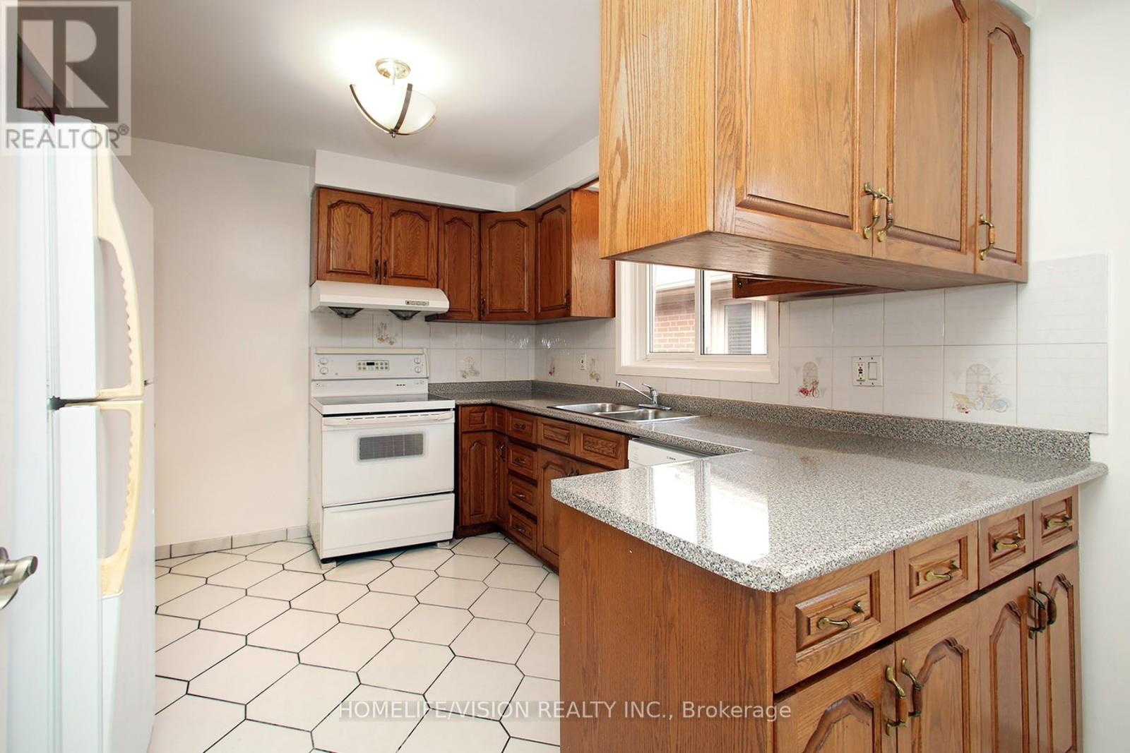 64 Orangewood Crescent, Toronto, Ontario  M1W 1C7 - Photo 8 - E12534550