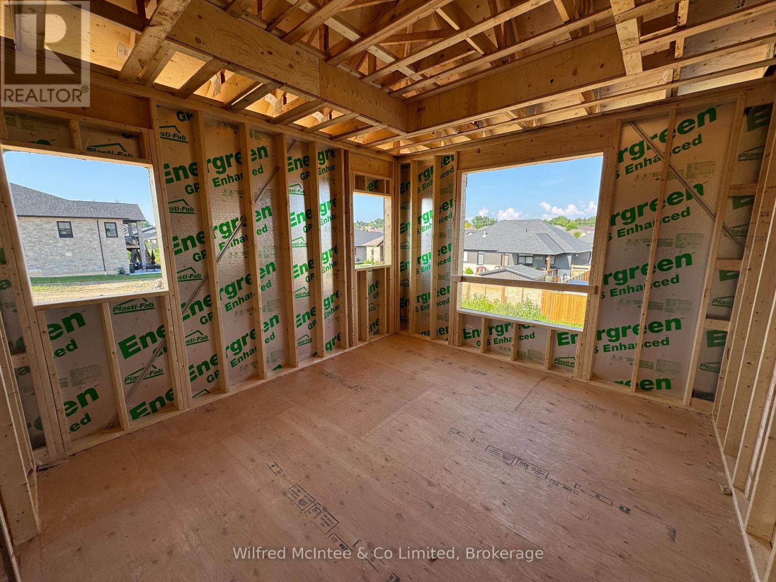 212 Devinwood Avenue, Brockton, Ontario N0G 2V0 - Photo 6 - X12277695