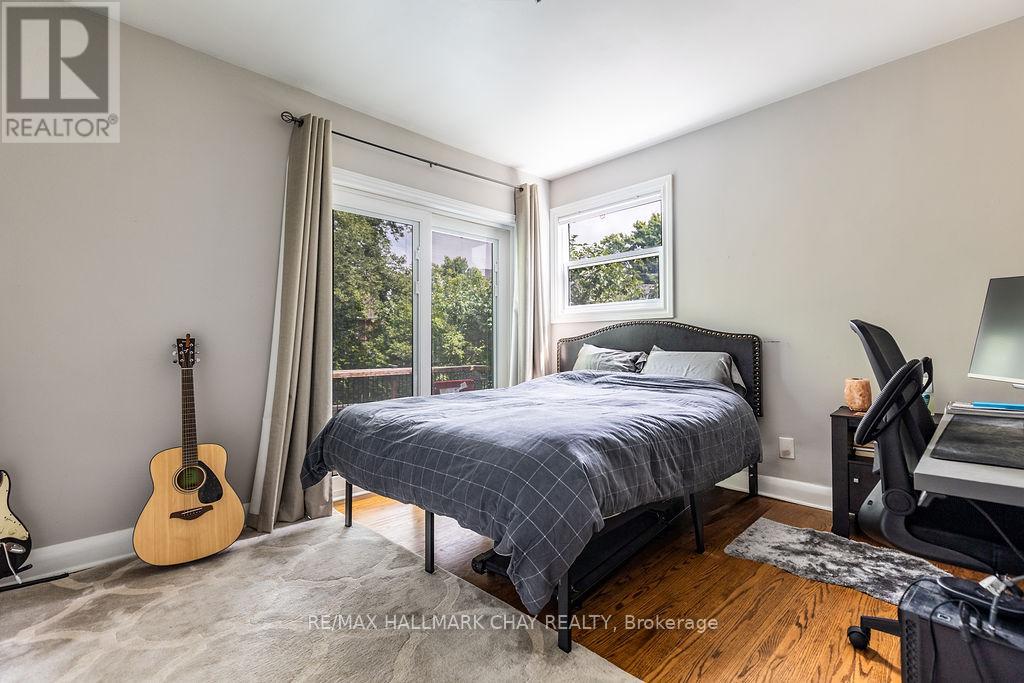 325 Innisfil Street, Barrie, Ontario  L4N 3G4 - Photo 17 - S12534348