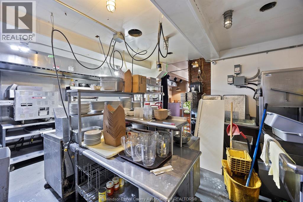 620 University Avenue West, Windsor, Ontario  N9A 5R5 - Photo 26 - 25028568