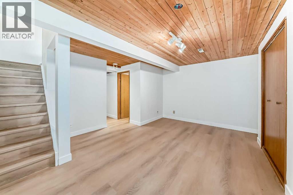 7352 59 Avenue, Red Deer, Alberta  T4P 3L9 - Photo 25 - A2252173