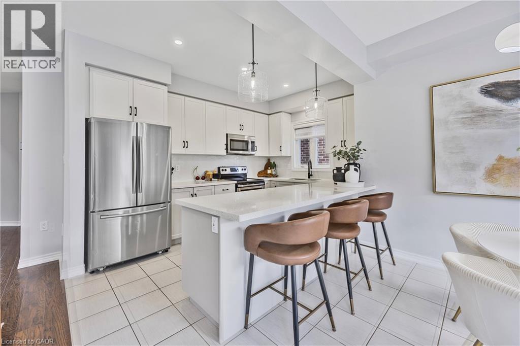 209 Echovalley Drive, Stoney Creek, Ontario  L8J 0H1 - Photo 12 - 40774692