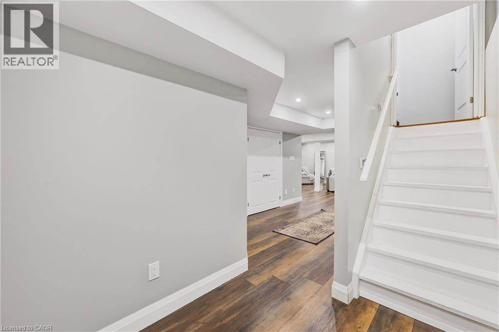 209 Echovalley Drive, Stoney Creek, Ontario  L8J 0H1 - Photo 31 - 40774692