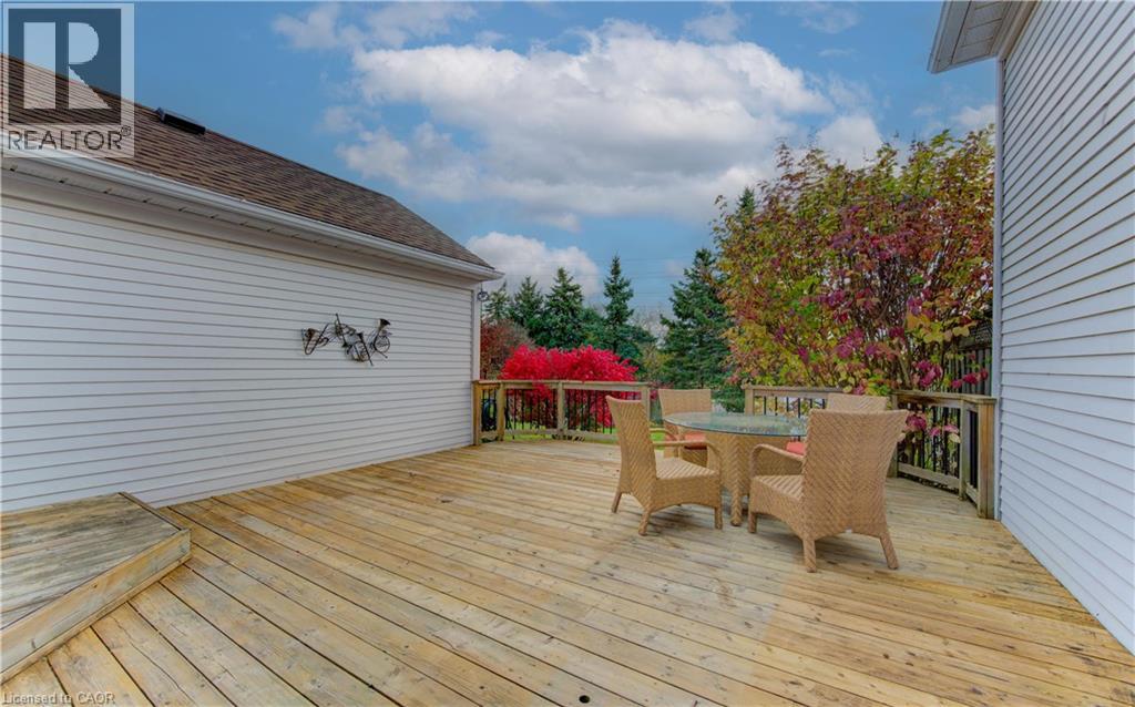 113 Wake Robin Drive, Kitchener, Ontario  N2E 3L4 - Photo 28 - 40782075