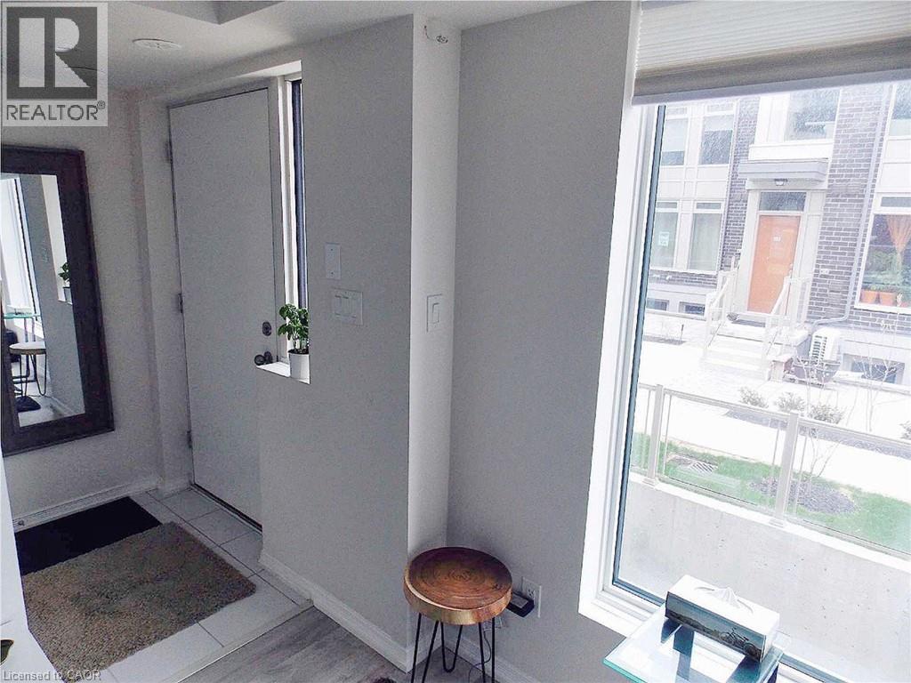 7 Applewood Lane Unit# 216, Toronto, Ontario  M9C 2Z7 - Photo 3 - 40786805