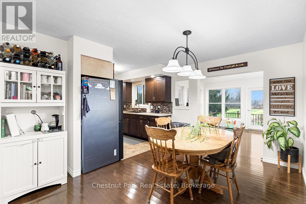 115 Mary Avenue, Georgian Bluffs, Ontario  N4K 5N5 - Photo 16 - X12534682