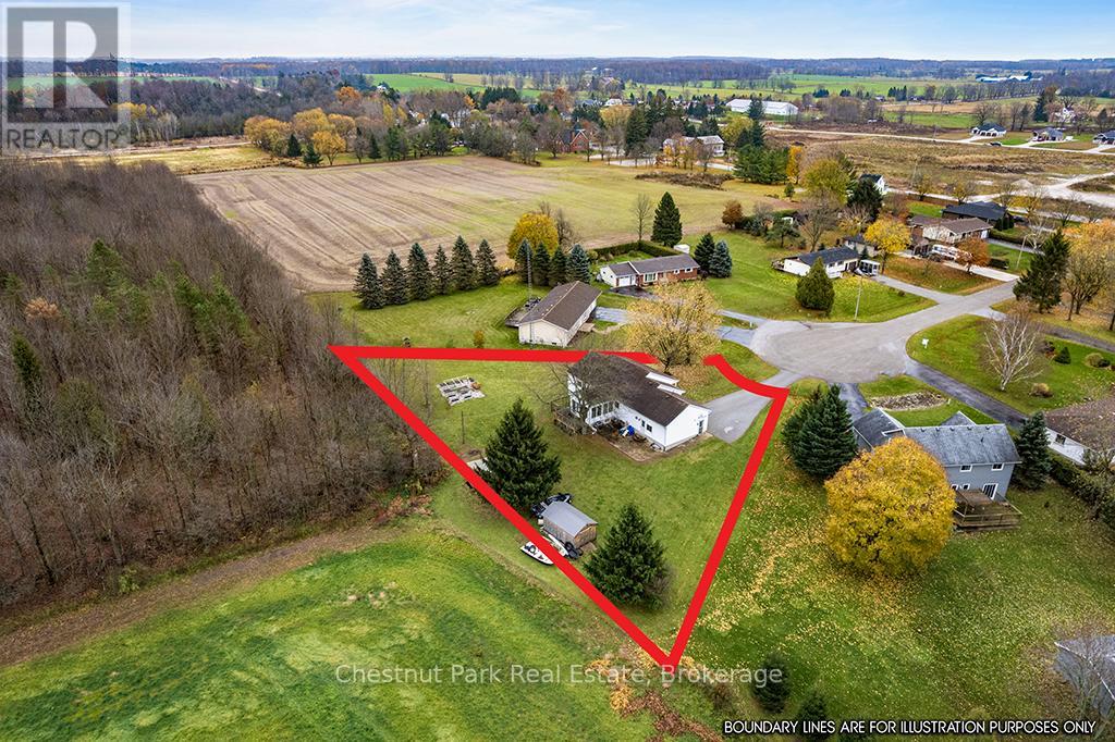 115 Mary Avenue, Georgian Bluffs, Ontario  N4K 5N5 - Photo 3 - X12534682