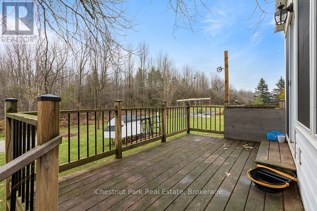 115 Mary Avenue, Georgian Bluffs, Ontario  N4K 5N5 - Photo 44 - X12534682