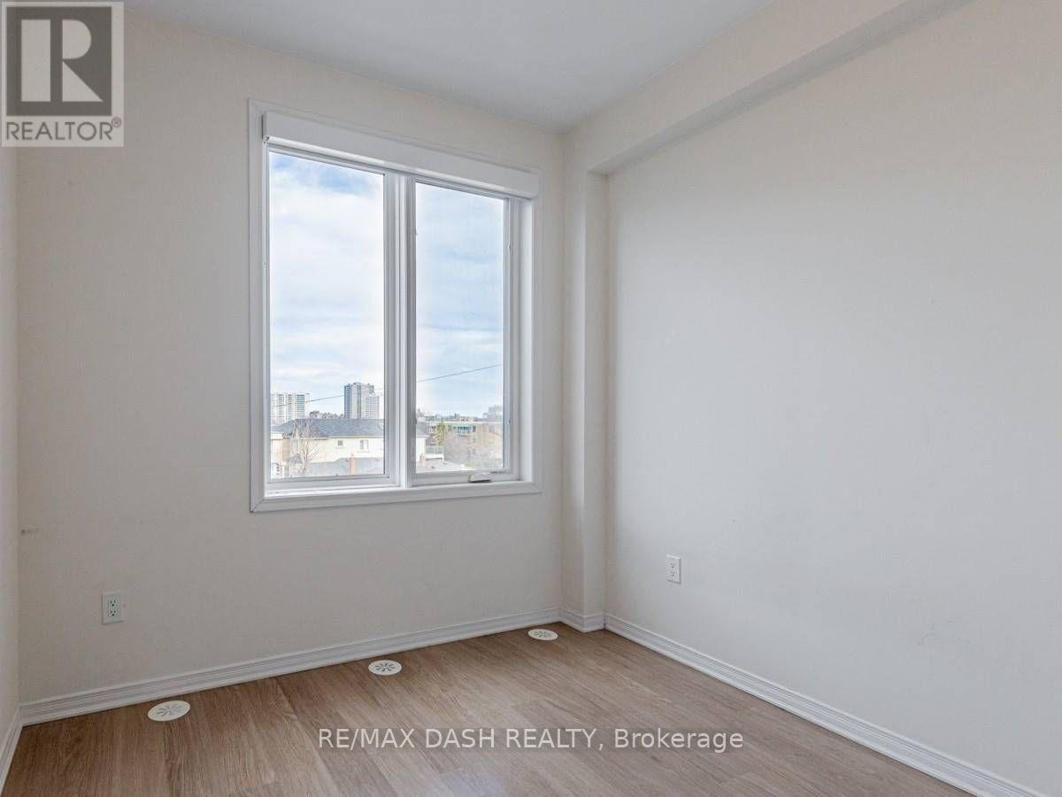 304 - 1110 Briar Hill Avenue E, Toronto, Ontario  M6B 0A9 - Photo 7 - W12534444