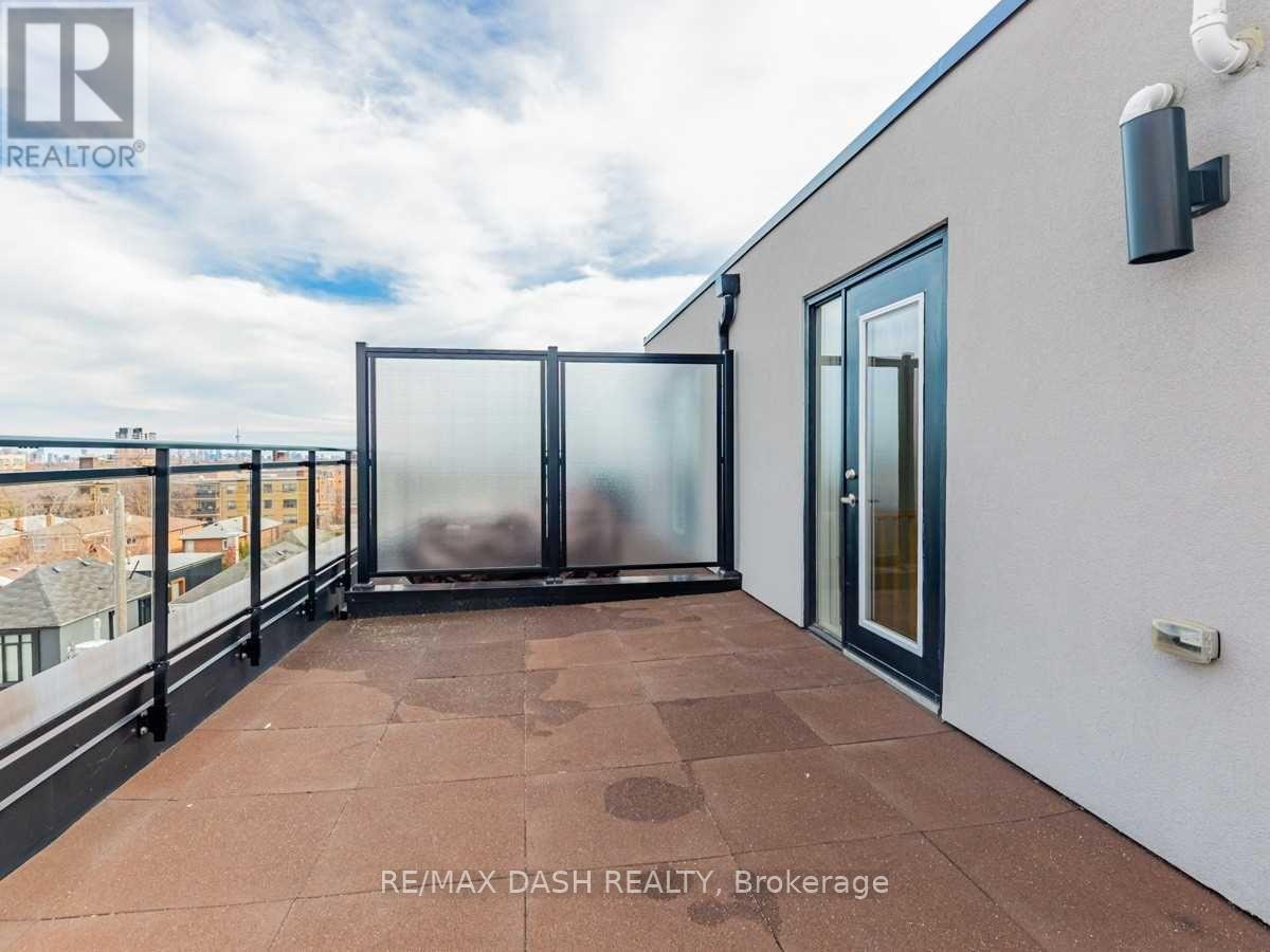 304 - 1110 Briar Hill Avenue E, Toronto, Ontario  M6B 0A9 - Photo 8 - W12534444