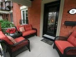 35 Highview Crescent, Toronto, Ontario  M6H 2Y3 - Photo 2 - W12534484