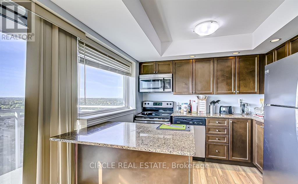 2207 - 215 Queen Street, Brampton, Ontario  L6W 0A9 - Photo 4 - W12534486