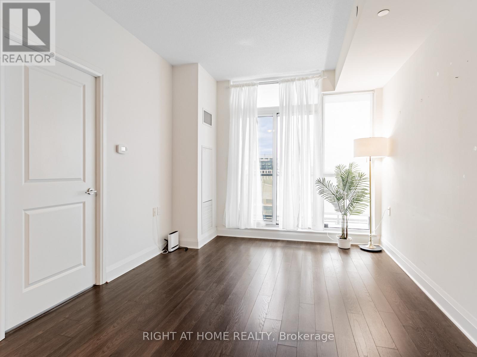 504 - 17 Zorra Street, Toronto, Ontario  M8Z 0C8 - Photo 11 - W12534490