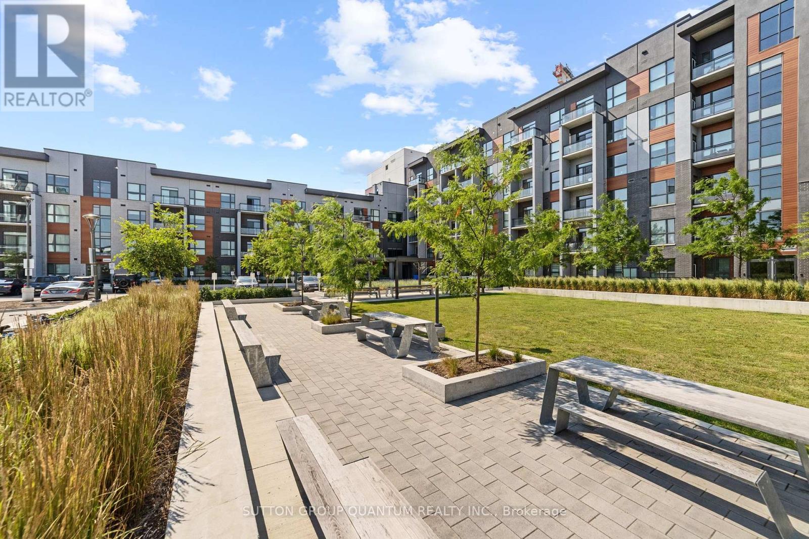 324 - 95 Dundas Street W, Oakville, Ontario  L6M 5N4 - Photo 22 - W12534524