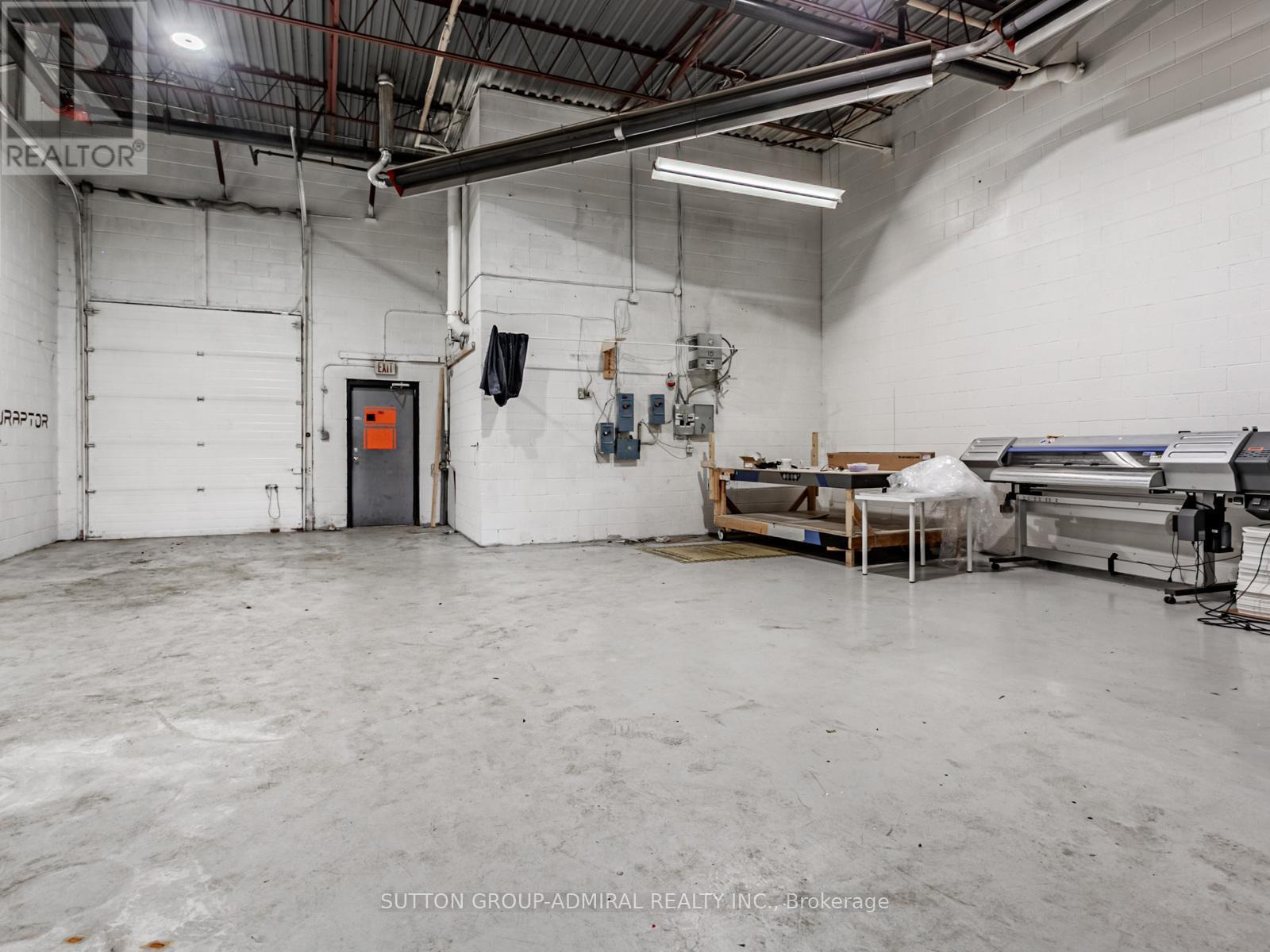 6 - 1605 Sedlescomb Drive, Mississauga, Ontario  L4X 1M4 - Photo 24 - W12534552