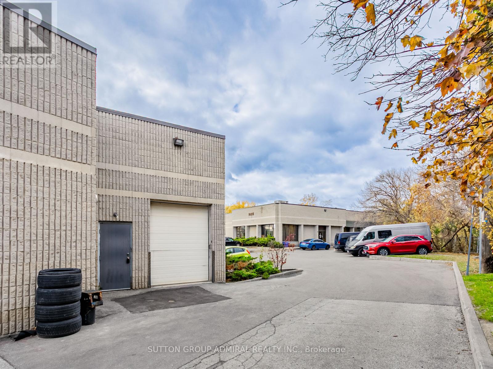 6 - 1605 Sedlescomb Drive, Mississauga, Ontario  L4X 1M4 - Photo 31 - W12534552