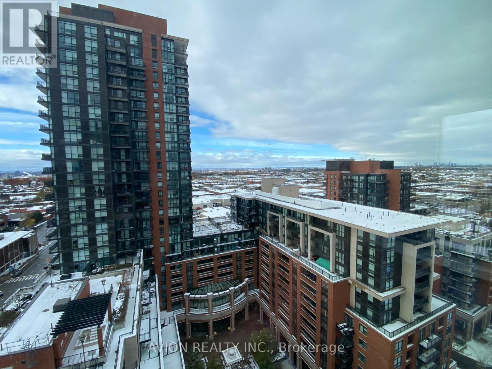 1720 - 800 LAWRENCE AVENUE W, Toronto, Ontario