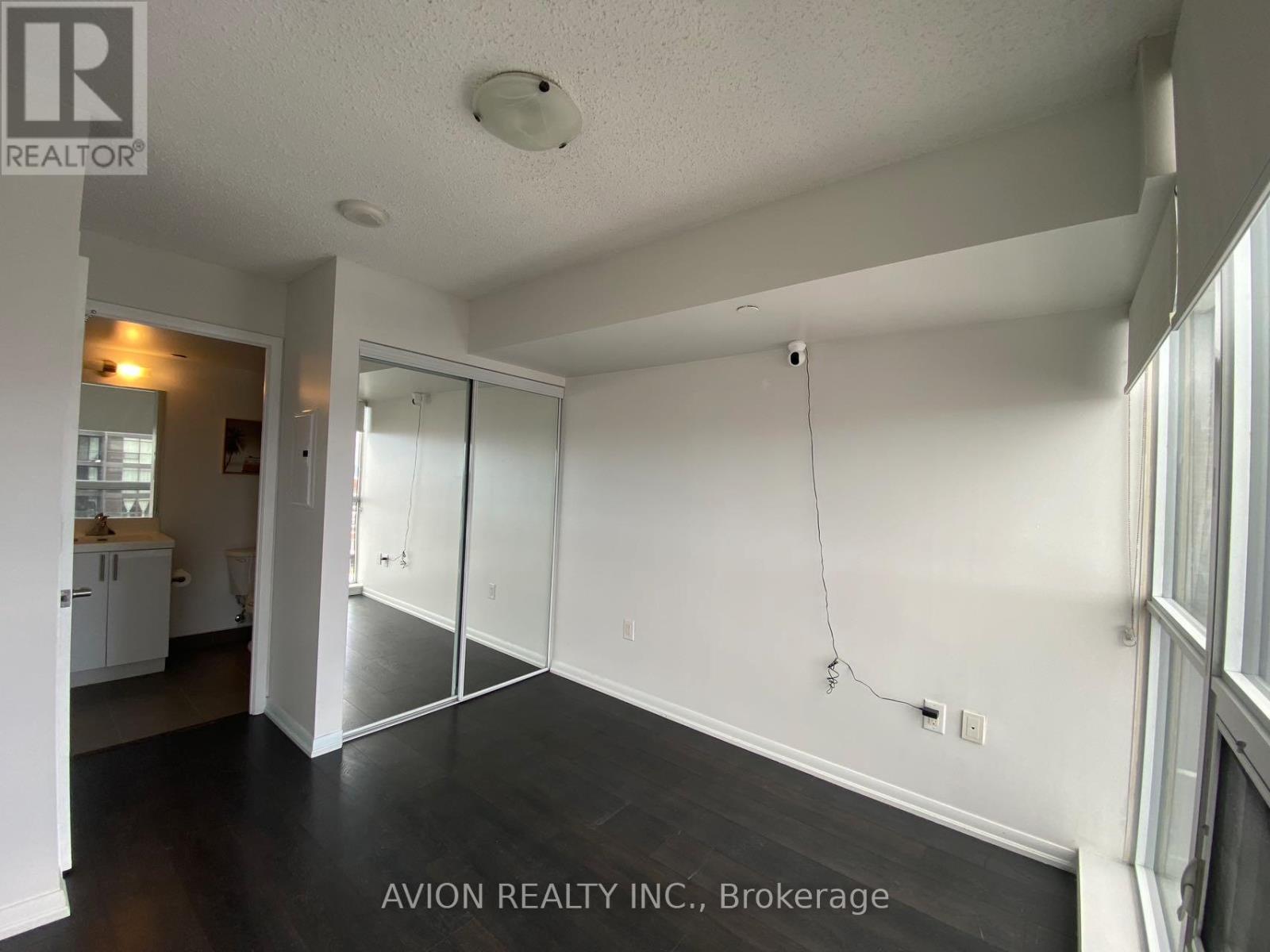 1720 - 800 Lawrence Avenue W, Toronto, Ontario  M6A 0B1 - Photo 12 - W12534566