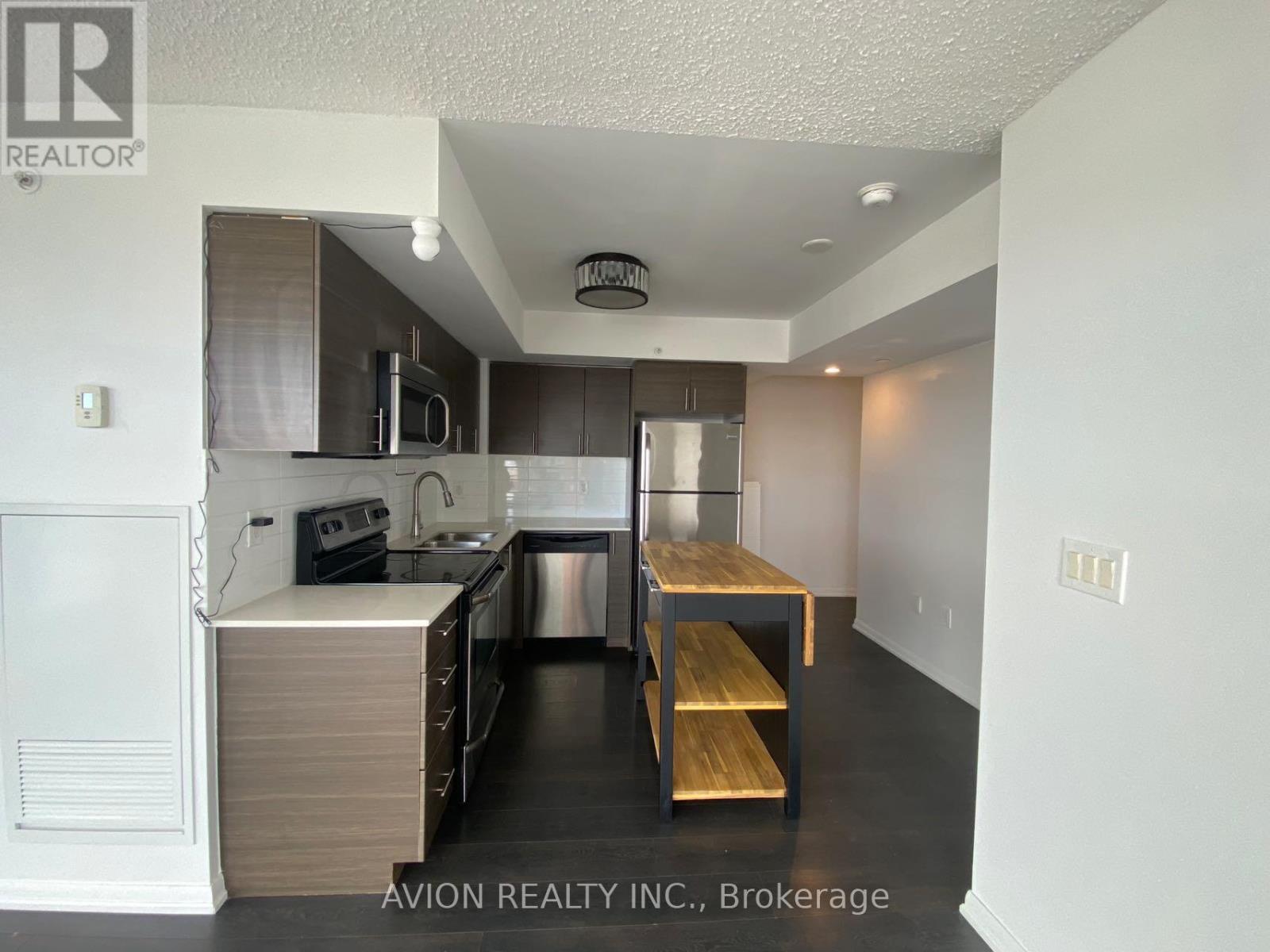 1720 - 800 Lawrence Avenue W, Toronto, Ontario  M6A 0B1 - Photo 4 - W12534566