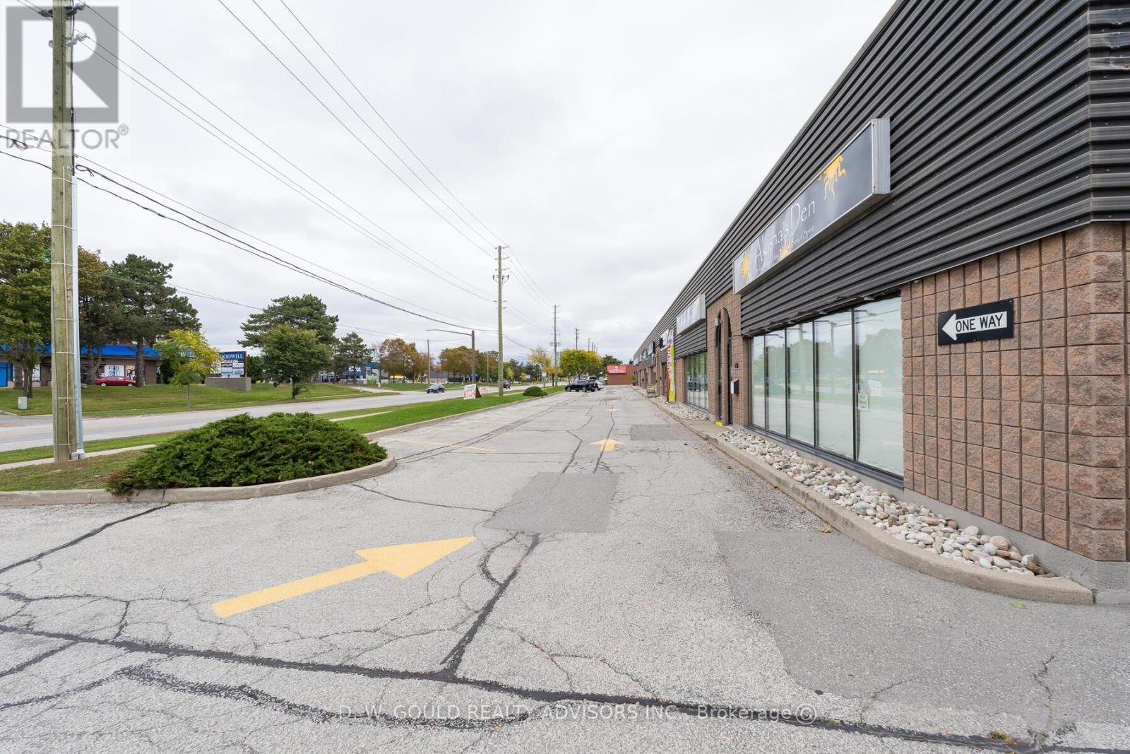 426-430 Speers Road, Oakville, Ontario  L6K 2G2 - Photo 8 - W12534578