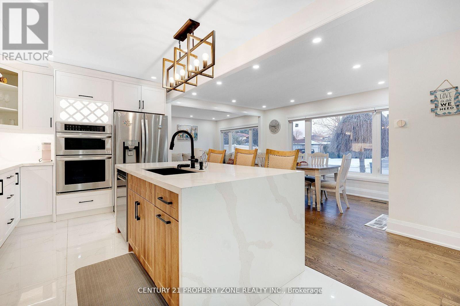 66 Gondola Crescent, Brampton, Ontario  L6S 1W6 - Photo 10 - W12534586