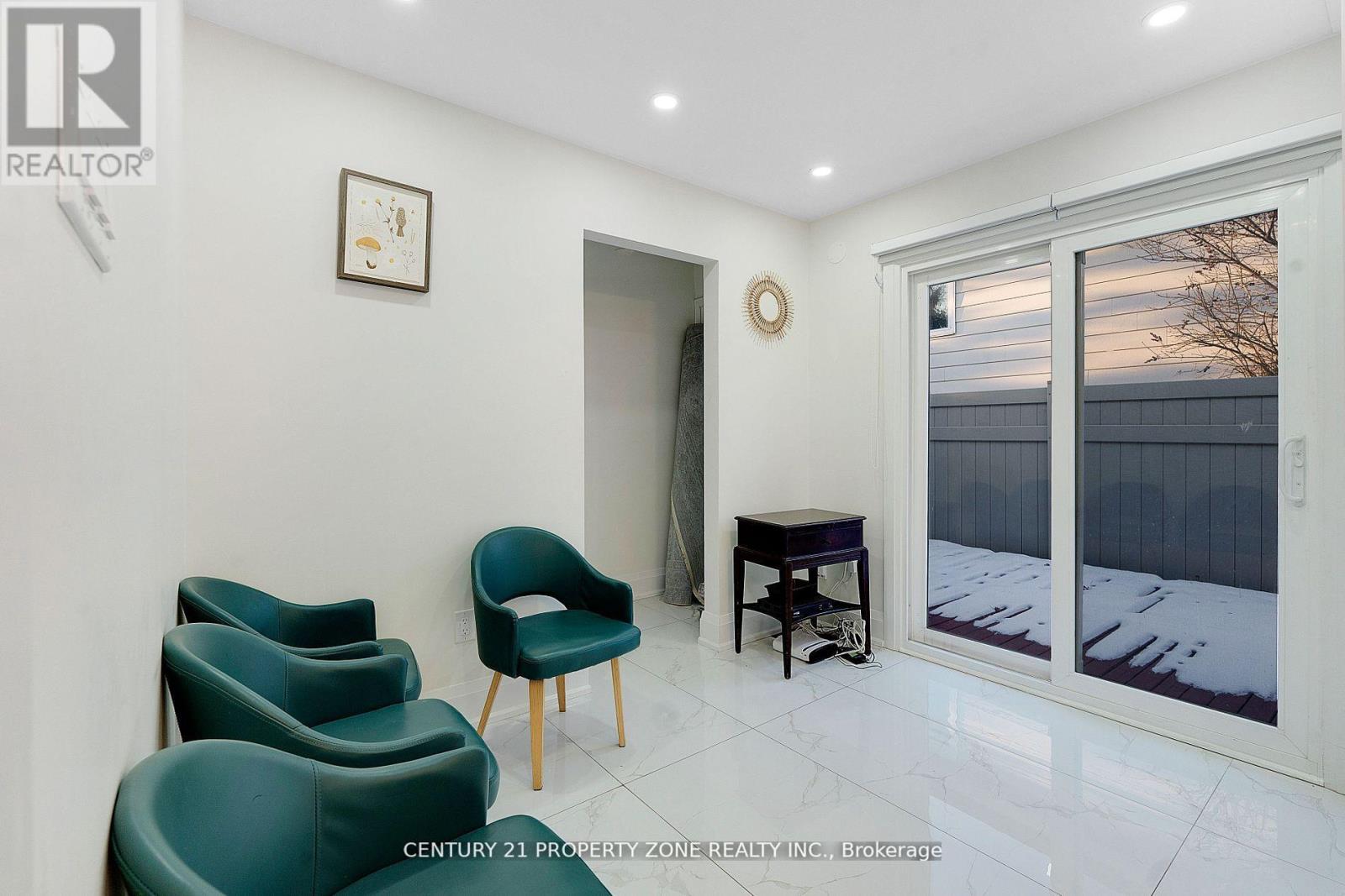 66 Gondola Crescent, Brampton, Ontario  L6S 1W6 - Photo 18 - W12534586