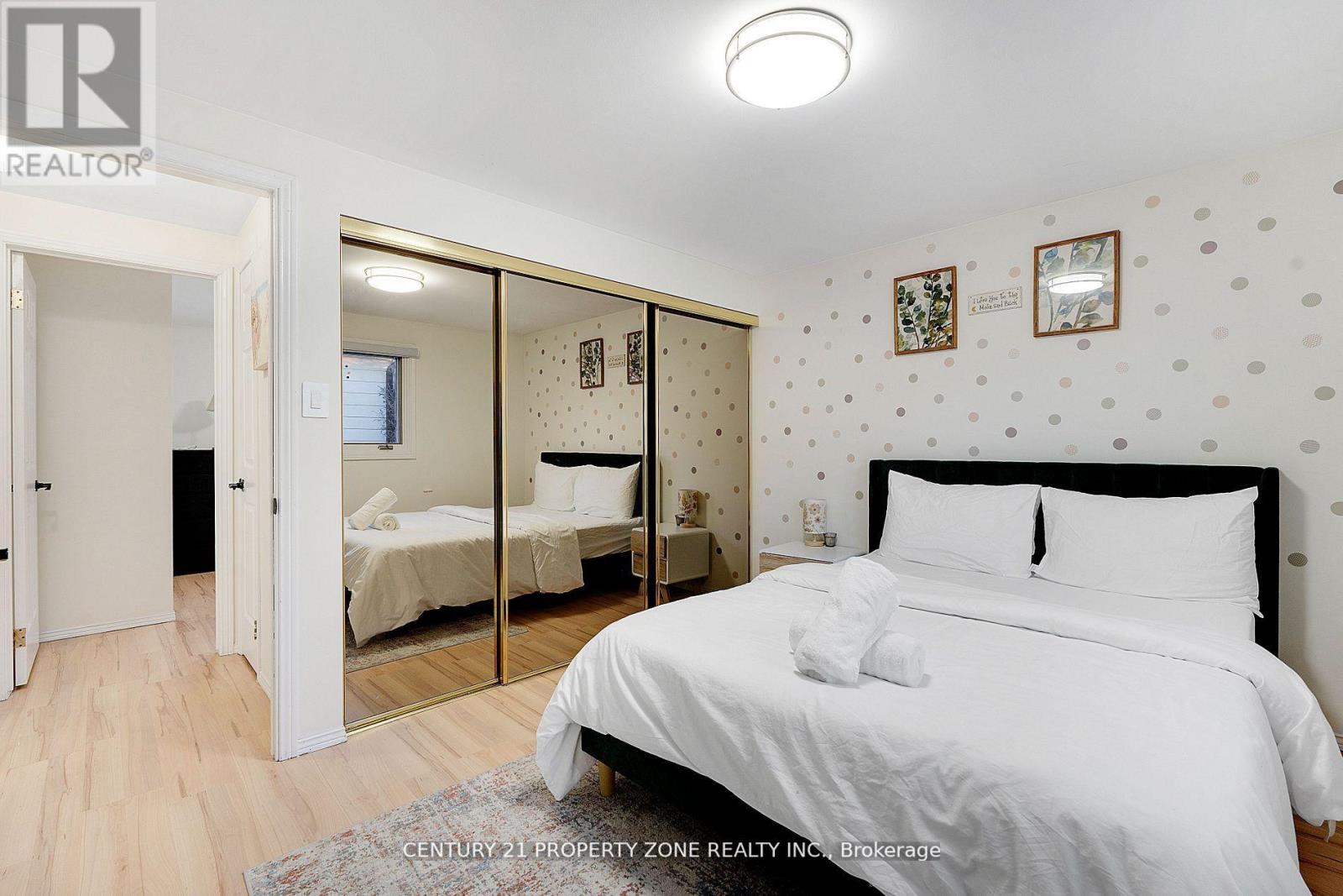 66 Gondola Crescent, Brampton, Ontario  L6S 1W6 - Photo 19 - W12534586