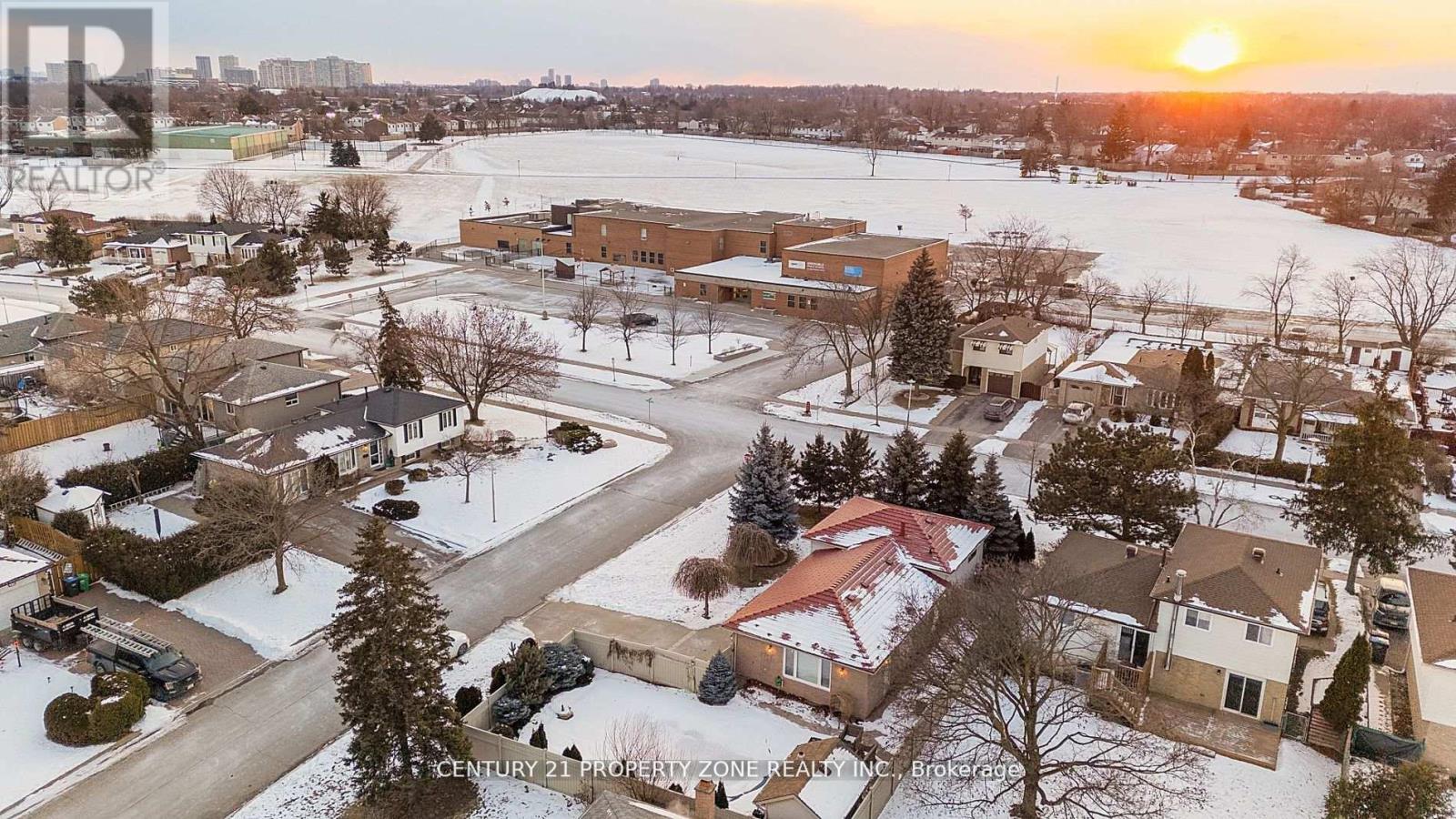 66 Gondola Crescent, Brampton, Ontario  L6S 1W6 - Photo 36 - W12534586