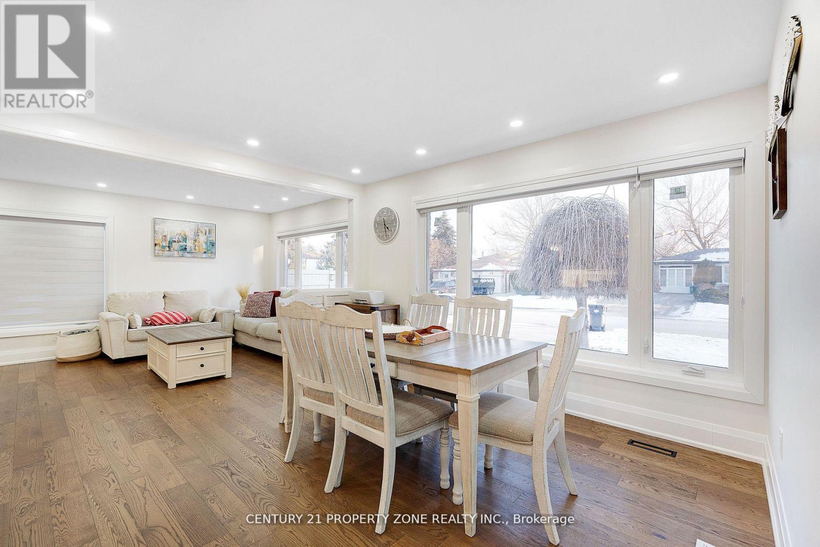 66 Gondola Crescent, Brampton, Ontario  L6S 1W6 - Photo 9 - W12534586