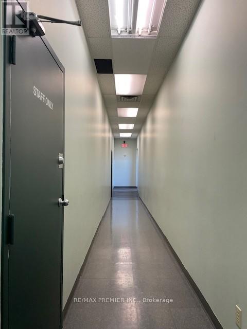 F - 2120 Eglinton Avenue W, Toronto, Ontario  M6E 2K8 - Photo 9 - W12534590