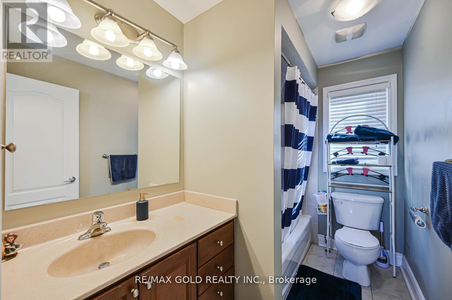 23 Yellow Pine Road, Brampton, Ontario  L6P 2E4 - Photo 34 - W12534598